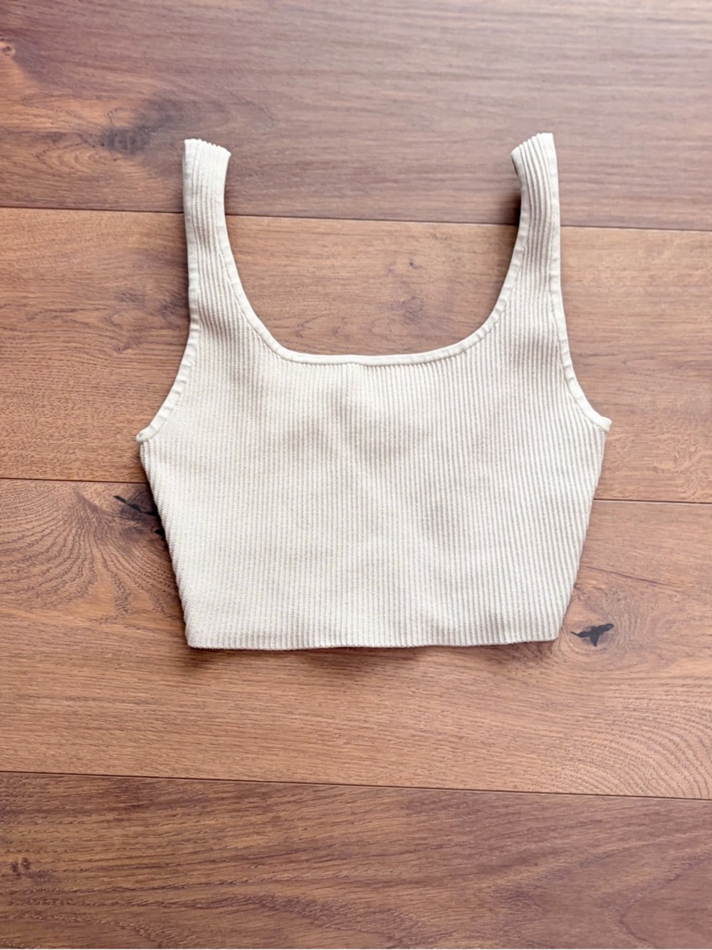 Aritzia Ribbed Sculpt Knit Top